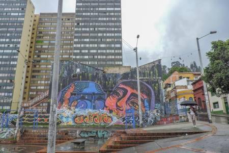 Apartasuites Bogota Romannoti المظهر الخارجي الصورة