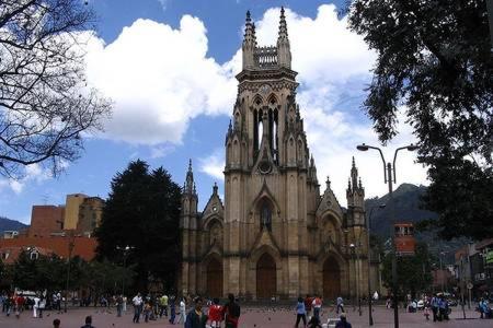 Apartasuites Bogota Romannoti المظهر الخارجي الصورة